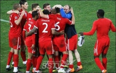 잉글랜드, 슬로베니아에 1-0 승…16강행 성공