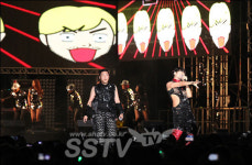 [SS포토] 아이페스타 싸이-노홍철, 깜짝 철싸공연