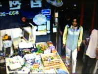 김희선 CCTV 포착, 한밤 중 시골 구멍가게에 무슨 일로?