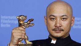 유명 영화 감독 왕지안 성매매 혐의로 구속