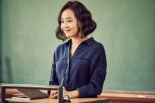 마을-아치아라의 비밀 문근영, 5년 동안 기른 머리 자르고 단발 변신