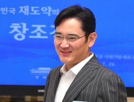 이재용 부회장, 삼성중공업 거제조선소서 조선업계 동향 보고