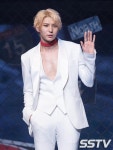 빅스(VIXX) 사슬 컴백 레오, 섹시한 속살 [SS포토]