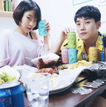 [스타SNS] 이세영-권혁수, 즐거운 한 때…관능적인 눈빛 인상적