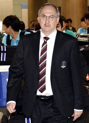 [월드컵최종예선] 슈틸리케 감독, '원조 슈틸리케호 황태자' 이정협 발탁