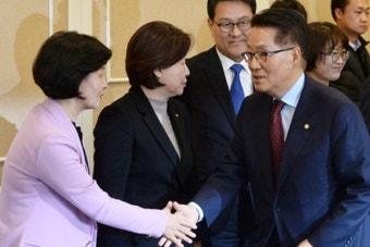 헌재 선고 지연 가능성-탄핵 기각설, 민주당·국민의당·정의당 대표 오늘 회동…새누리당 