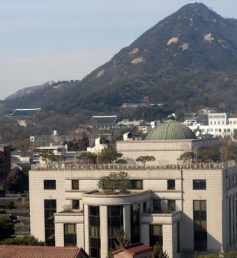 여야 4당, 헌재 탄핵심판 결정 승복 합의...
