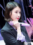 아이유(IU) 컴백, 투명 피부 '팔레트 Palette' 쇼케이스 [SS포토]