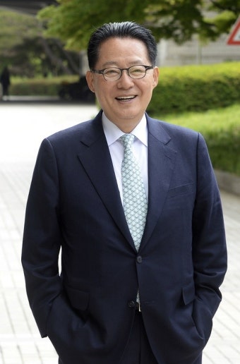 윤석열 서울중앙지검장 임명되자…박지원 