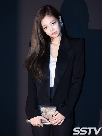 YG 측 