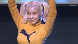[영상] 모모랜드 주이 #셀기꾼 #외모컴플렉스 #뿜뿜 #독무 #흥 (ft. 데이지)
