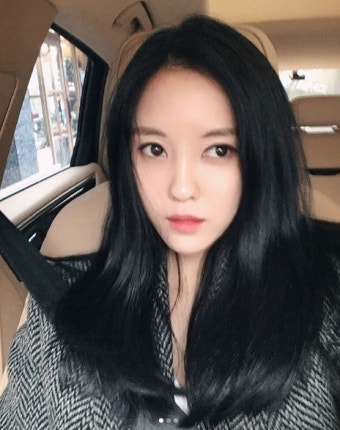 효민, 언론사 대표와 결혼 전제 열애설…'강정호와 열애설 땐 즉각 부인했는데 …'