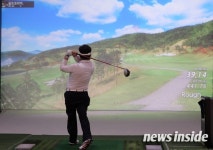 [포토] 2018 골프존문화재단배 전국 장애인골프대축제 멋진 티샷을 하고 있다