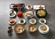 특급호텔에서 맛보는 향토음식…제철 특산물 활용 지역밥상 구현