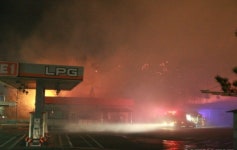 강원도 고성·속초 산불 원인, 변압기 때문이 아니었다? LPG 가스 충전소 폭발 오보까지…