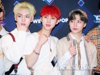 [NI포토] 펜타곤 키노-후이-진호 화려한 헤어스타일에 눈길