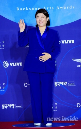 [NI포토] 이정은 '기분좋은 미소'