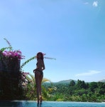 한혜진 파격 누드 화보 공개, 앞서 공개된 근황 사진에…모델 이현이 와 진짜