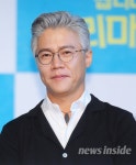 [쌉니다 천리마마트] 박호산, 안경 하나로 분위기 변신 (인싸포토)