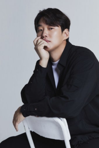 '하이파이브' 안재홍, 매니지먼트 mmm과 전속 계약..김태리·전여빈과 한솥밥
