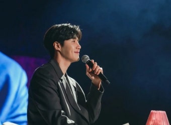 김선호, 꿀뚝뚝 눈맞춤에 '심쿵주의보'...뜨거웠던 팬미팅 현장 다시보기