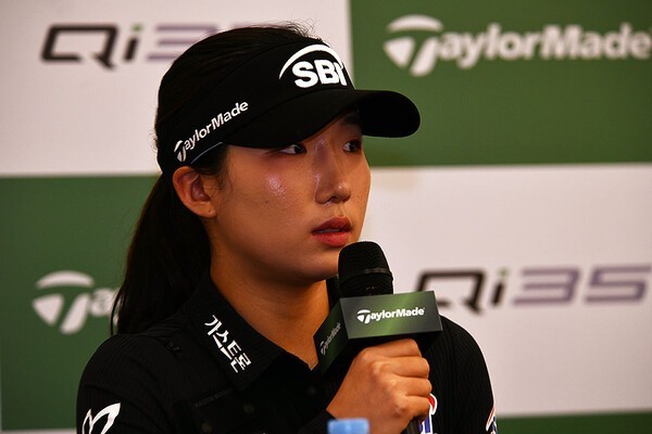 KLPGA 선수들의 열렬한 경쟁, 박현경 선수가 마침내 우승