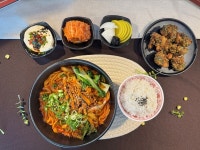 본우리집밥, 본사 구내식당에서 명가교동짬뽕과 브랜드 데이 진행
