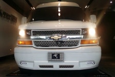 KD모터스, 2015년식 New 쉐보레 익스플로러밴 출시 화제