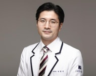 서울고든병원 박현국 원장 연휴 스트레스로 인한 어깨 통증 지속되면 신속히 치료해야