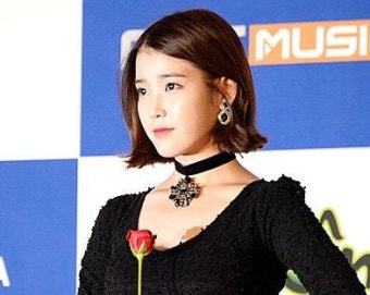 아이유, 어린이날 1억 아름다운 기부