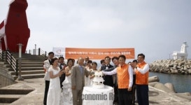 한화생명, 만성신부전 환우 부부들에게 신혼여행 선물