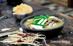 [생명을 살리는 착한맛집] 서울 종로구 ‘계동 옻닭’