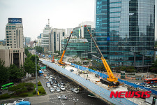 서대문 사거리 교통체중 뚫린다, 서대문고가차도 철거 완료