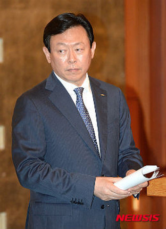 신동빈 회장, 호텔롯데 공동 대표이사로 선임