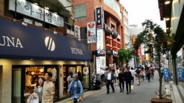 [상권을 알면 가치가 보인다] 혜화역 상권, 유동인구 꾸준히 증가