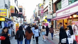 [상권을 알면 가치가 보인다] 성신여대입구역 상권, 학생·여성들의 특색 있는 공간