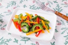 [김재훈의 건강한 식탁] 건강채소 여주(쓴 오이), 식탁에 올려야 한다