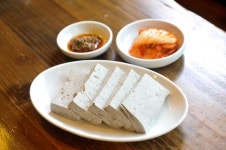 [생명을 살리는 착한 맛집] 삼청동 두부요리 ‘온마을’