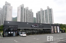 [생명을 살리는 착한 맛집] 팔도 별미가 모인 곳, 천연비법 육수의 깊은 맛