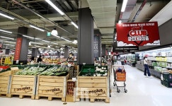 [사진으로 보는 경제] 통큰가격 vs 국민가격 vs 창고형 가격, 마트 초저가 끝판경쟁