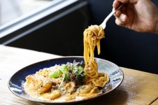 [생명을 살리는 착한 맛집] 맛과 재료, 심플한 고집을 지키는 파스타 전문점