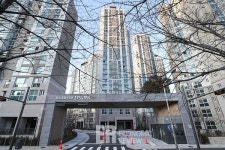 [Story포토] 달라야 뜬다 정문 입구로 알아본 아파트 브랜드