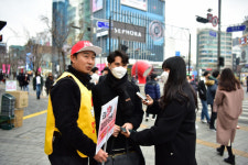 맘스터치, 스포츠 스타들과 헌혈 독려 캠페인 전개