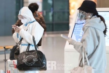 [ER 포토] 인천공항, 옥외에 개방형 선별진료소 운영