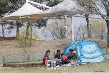 [ER 포토] 코로나19 확산 방지월드컵공원 모든 체육시설 운영중단