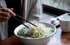 [생명을 살리는 착한 맛집] 하노이 맛집 베트남 음식, 쌀국수만 있는게 아녜요