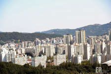 아파트 공시가, 10년 후 90%까지 현실화