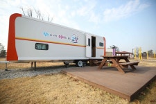 [Story포토] 코로나19 확진자 가족을 위한 카라반 숙소까지...