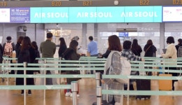 적자 늪 항공업계, 백신 여권에 쏠리는 눈