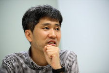[CEO 파일] 초고속 시대, 천천히 동네를 걸으면 기회가 보인다